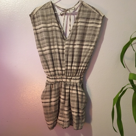 La Reine Stripped Boho Romper - Picture 3 of 4